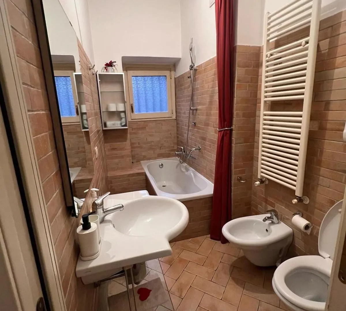 Santa Sofia Apartment Milano
